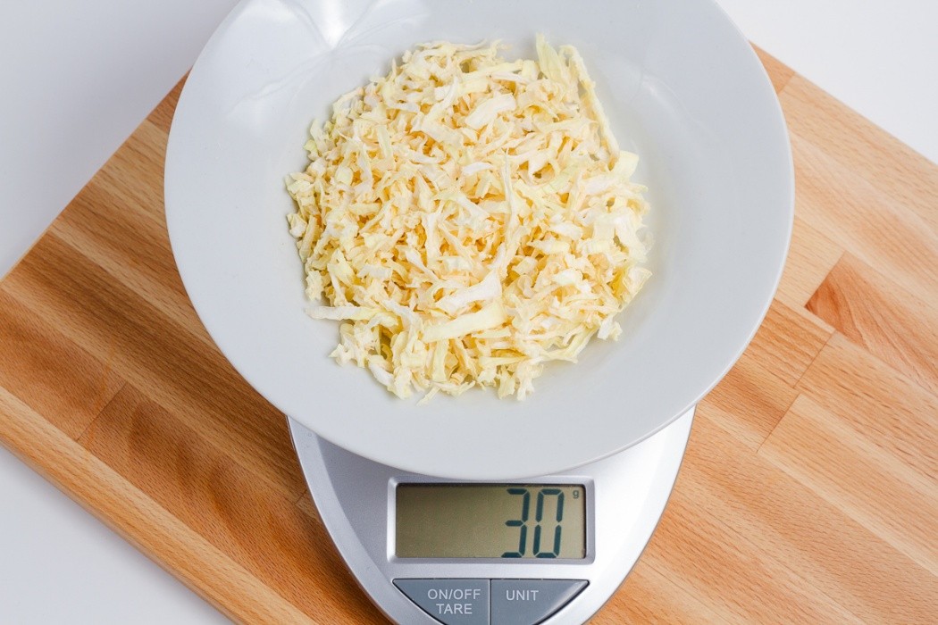 Dried onions should be light, airy, and crispy 30 grams of dried onion on a scale