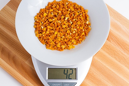 42 grams of dehydrated canned yellow corn