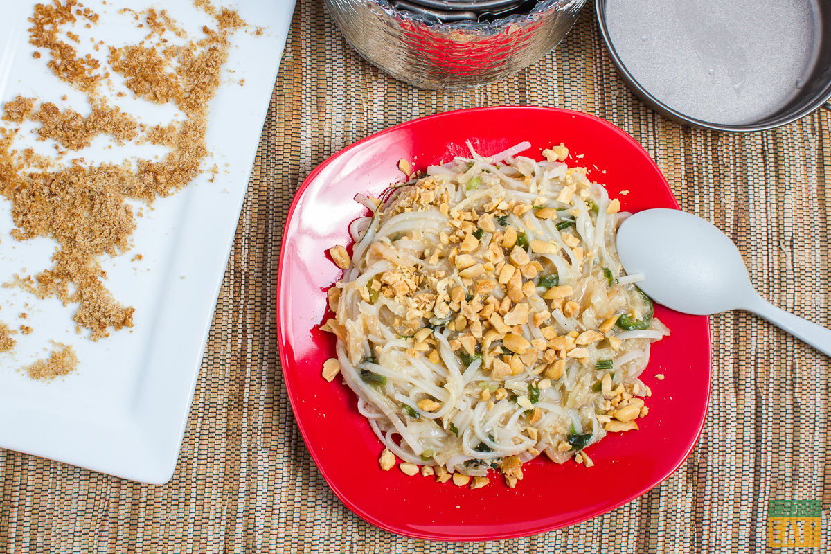 dehydrated pad thai backpacking meal